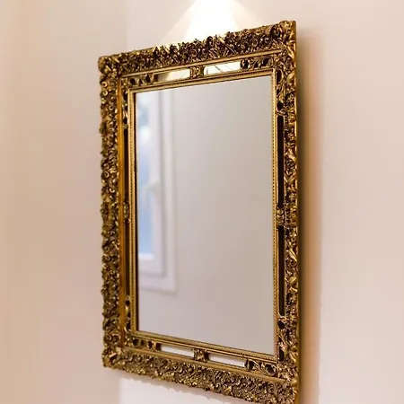 Luxury #b By Ototo Thessaloniki